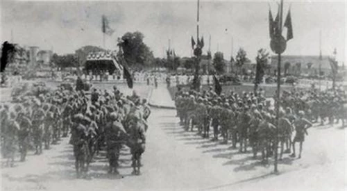 10 khoanh khac dang nho nhat ve Cach mang thang Tam 1945-Hinh-10