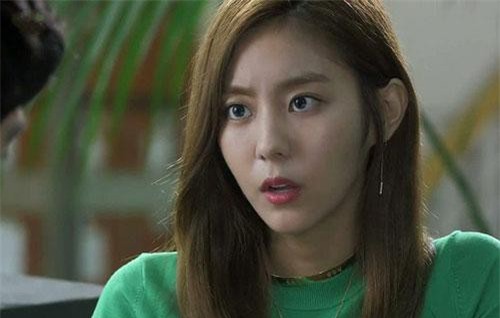 7h sáng tới làm cỗ hộ mà bị em chồng mắng sa sả, tôi đáp nhẹ 1 câu khiến mẹ chồng cũng phải bênh