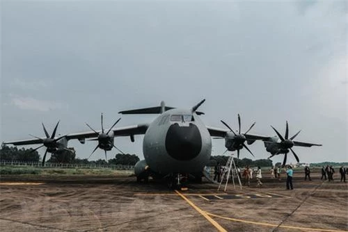Máy bay vận tải hạng nặng A400M Atlas trong chuyến thăm Việt Nam tháng 9/2018. Ảnh: Vietnamnet.