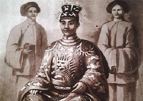 Hé lộ bí mật về vị vua Việt có tới 142 người con, xử tử cả bố vợ 