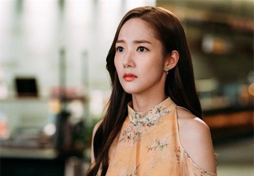 Mẹ chồng tương lai cho 200 triệu, tôi chưa kịp mừng thì đã chết lặng vì kế hoạch sau đó của bà