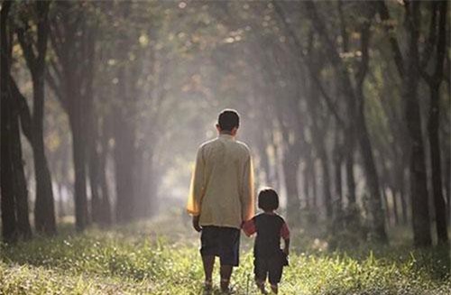 Để lại cho con vàng bạc cũng không bằng để lại điều này