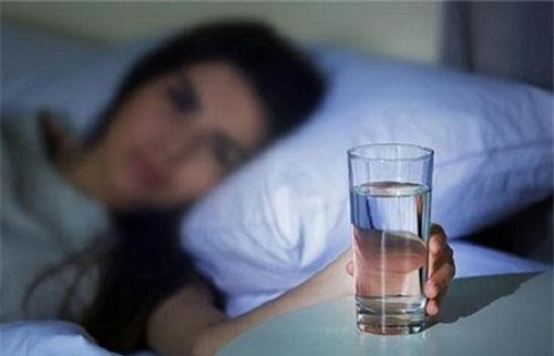 8 bí mật về nước đối với sức khỏe rất nhiều người không biết