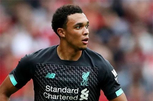 Hậu vệ phải: Trent Alexander-Arnold (Liverpool).