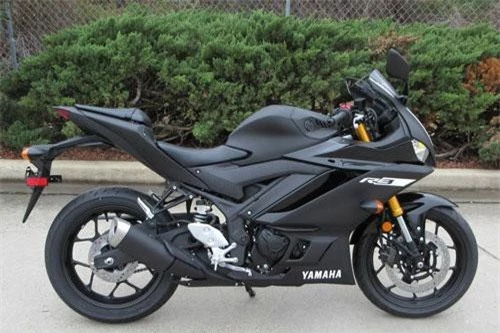 8. Yamaha YZF-R3 2019 (giá: 5.999 euro).