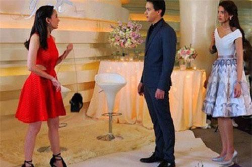 Giấu vợ rút 2 tỷ mua nhà cho bồ nhí, nhưng đúng hôm nhận nhà, nhìn thấy đại diện chủ đầu tư mà chồng xám mặt kinh hãi