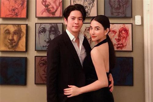 Lâu lắm mới thấy Mai Hồ khoe ảnh tình tứ bên chồng hậu sinh con thứ 2, ngoại hình ông xã Việt kiều gây chú ý