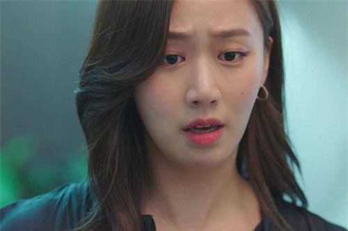 Đi du lịch cùng chồng sắp cưới, tôi quyết định hủy hôn khi tình cờ nghe được câu nói của anh với hội bạn