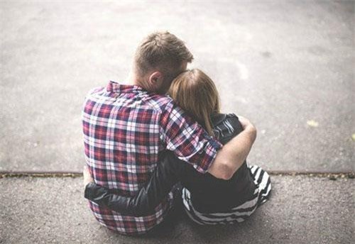 Yêu nhau 4 năm Đại học, tôi bị “đá” khi người yêu gặp “trai giàu”