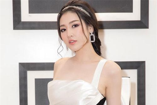 Phong cách ngày càng sang trọng của "gái 1 con" Tú Anh