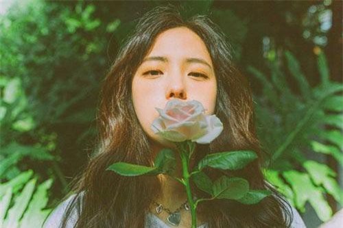 Phụ nữ thuộc con giáp này có tâm thái bình hòa giữa dòng đời vạn biến, trung vận sự nghiệp thăng hoa, hậu vận giàu có phú quý