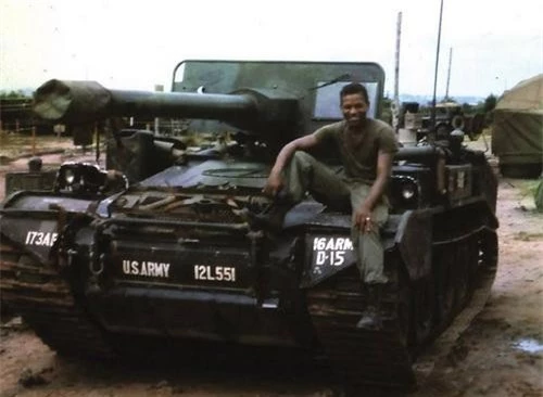 Pháo chống tăng tự hành M56 Scorpion không phải là một vũ khí thành công trên chiến trường Việt Nam. Ảnh: War History Online.