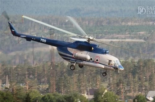 Ngoài ra, các phi công thử nghiệm của nhà máy còn tự mình thực hiện nhiều bài bay biểu diễn với trực thăng và các sản phẩm do Ulan-Ude sản xuất. Ảnh: infpol.ru