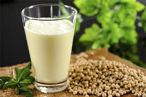 Những người không nên uống sữa đậu nành kẻo nguy hiểm tính mạng