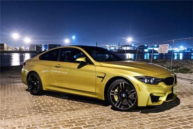BMW M4 Coupe 2019.