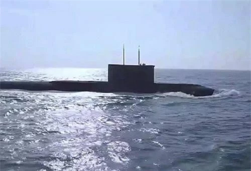 Trung Quốc đã tích hợp thành công động cơ AIP cho tàu ngầm Kilo 877EKM. Ảnh: China Military.