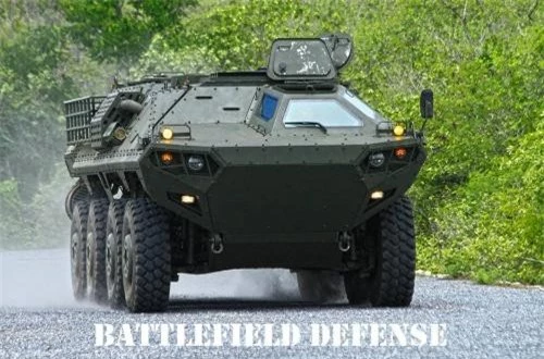 R600 được vận hành bởi kíp xe chỉ 2 người, có thể chở tới 12 binh sĩ cùng đầy đủ trang bị. Ảnh: Battlefield Defense