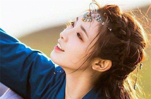 Ai sinh vào những ngày âm lịch sau bước sang tháng 9 sẽ được quý nhân phù trợ, thần tài chiếu cố, vận mệnh sang trang