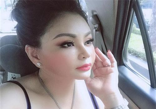 'Choáng' với những kỷ lục dao kéo của sao nữ Vbiz: Phi Thanh Vân 15 lần chưa phải là nhất