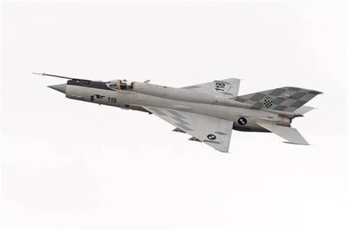 MiG-21 của Không quân Nhân dân Việt Nam đã bắn hạ được không chỉ F-4 mà còn nhiều loại phản lực khác của Mỹ, thậm chí là cả siêu pháo đài bay B-52 – “thần tượng Không lực Hoa Kỳ” thời điểm đó. Nguồn ảnh: Wikipedia