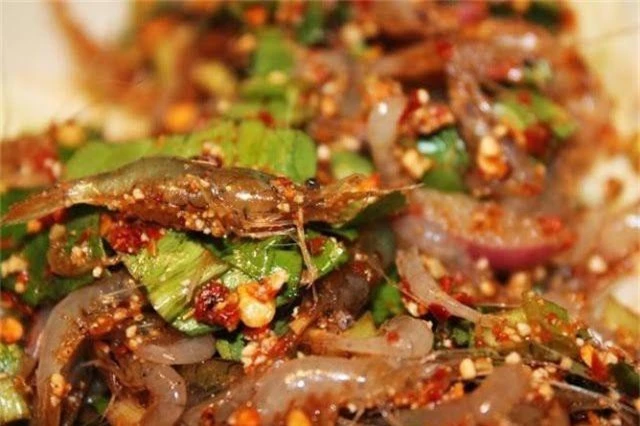 Món đặc sản khoái khẩu nhưng “tàn nhẫn” - 3