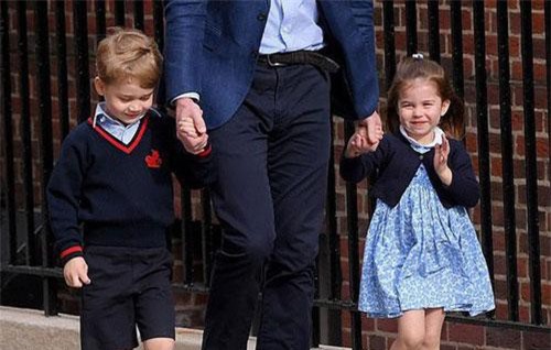 Tên gọi của Công chúa Charlotte ở trường mới với mức học phí gần 600 triệu đồng gây bất ngờ