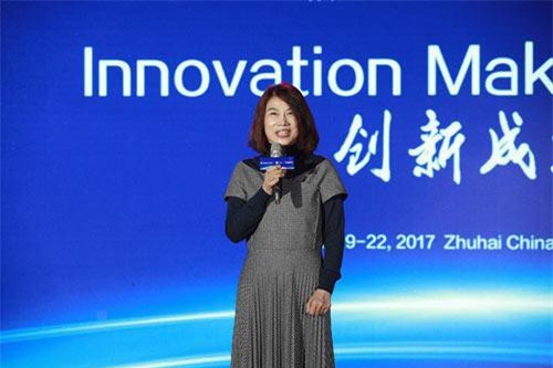 Câu chuyện của bà mẹ đơn thân làm việc 29 năm không nghỉ ngày nào giờ là doanh nhân số 1 tại Trung Quốc