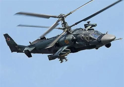 Theo giới thiệu của đại diện Tập đoàn chế tạo máy bay Kamov thì trực thăng tấn công Ka-52 Alligator của họ là sản phẩm tốt nhất thế giới, vượt trội mọi đối thủ cạnh tranh.
