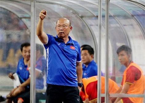 Ba c&#x1A1; s&#x1EDF; &#x111;&#x1EC3; tin t&#x1B0;&#x1EDF;ng &#x111;&#x1ED9;i tuy&#x1EC3;n Vi&#x1EC7;t Nam s&#x1EBD; th&#x1EAF;ng Th&#xE1;i Lan