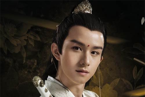 Mỹ nam 9x bị tố ngoại tình, bỏ rơi bạn gái mang bầu là ai?