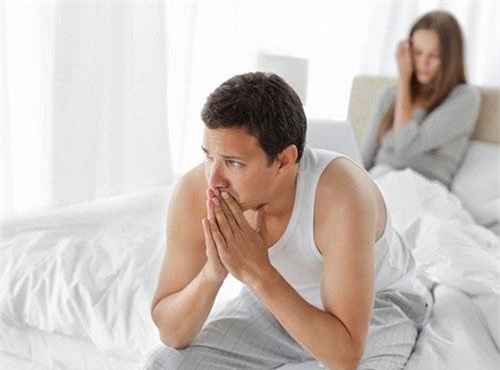 Quái dị vợ thích điều hành cả chuyện giường chiếu, tôi chỉ biết khóc trong, khóc ngoài