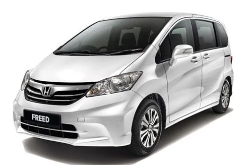 7. Honda Freed (doanh số: 7.000 chiếc).