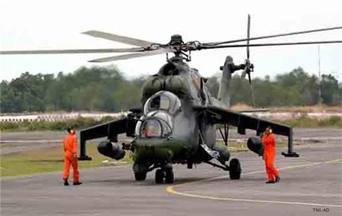 E che o chien truong Syria, truc thang Mi-35M lap tuc bi thay the-Hinh-13