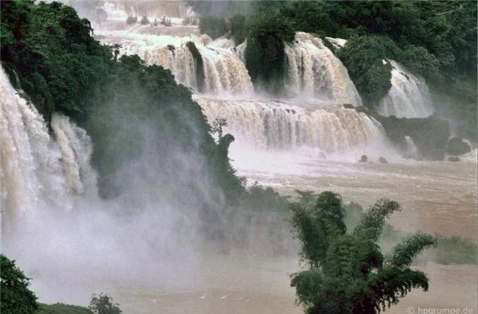 Ngam canh tuong dep ngat ngay o Cao Bang nam 1993-Hinh-10