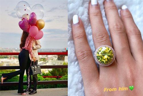 Sau nhẫn kim cương cầu hôn, Phạm Hương được bạn trai đại gia tặng quà sinh nhật "khủng" không kém
