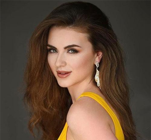 Lộ diện đối thủ “nặng ký” tiếp theo Hoàng Thùy phải dè chừng tại Miss Universe 2019