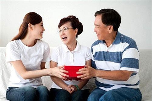 Âm mưu bất ngờ đằng sau căn nhà 4 tầng bố mẹ chồng tặng con dâu làm quà cưới