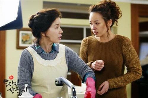 Mẹ chồng nói tôi thấp kém, không xứng đáng với con trai bà, tôi đã đáp trả bằng câu này