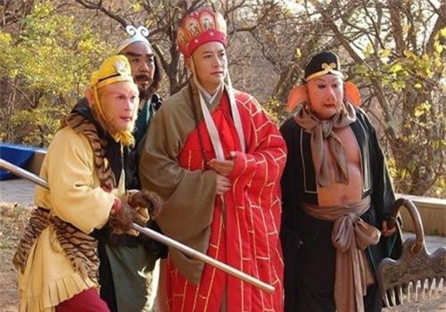 Tại sao Đường Tăng "vô dụng", Tôn Ngộ Không vẫn phải phục tùng, phò tá?