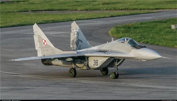 That bai dau don cua tinh bao Israel khi danh cap tiem kich MiG-29-Hinh-21