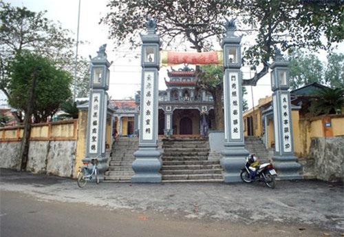 Chuyện bi tráng của ngôi đền cực thiêng ở Sầm Sơn