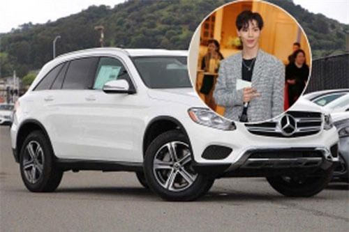 Ca sĩ Erik tậu Mercedes-Benz GLC 300 giá hơn 2 tỷ đồng
