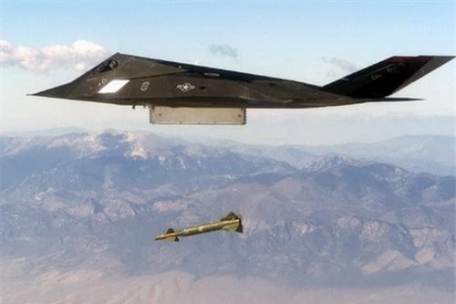 Máy báy chiến đấu tàng hình F-117A Night Hawk của Mỹ. Ảnh: National Interest.