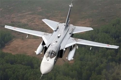 Thứ 10 là máy bay Su-24 – loại tiêm kích – bom hiện đại mà Liên Xô triển khai ở Afghanistan. Chỉ có một chiếc gặp nạn sau khi làm nhiệm vụ chiến đấu tại Afghansitan và dang trên đường trở về căn cứ tại Uzbekistan. Ảnh: Wikipedia