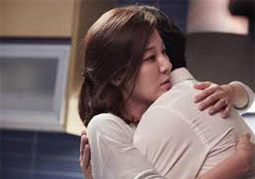 Ân hận vì nghe lời người cũ van xin ‘cho anh một đêm’