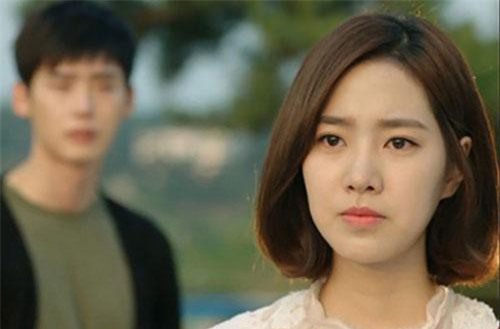 Lời đề nghị trên giường của người tình khiến tôi chết lặng