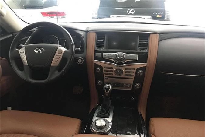 Can canh SUV hang sang Infiniti QX80 hon 7 ty tai Viet Nam-Hinh-5