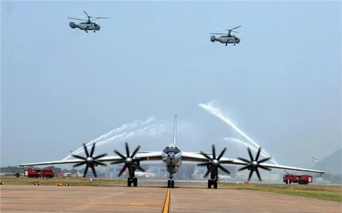 Chiem nguong do hoanh trang cua sieu co Tu-142 Khong quan An Do tung co-Hinh-11