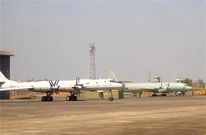 Chiem nguong do hoanh trang cua sieu co Tu-142 Khong quan An Do tung co-Hinh-6