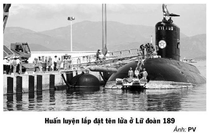 Sức mạnh tên lửa Kalibr Việt Nam kết hợp tàu ngầm Kilo - Hình 5 Suc manh ten lua Kalibr Viet Nam ket hop tau ngam Kilo-Hinh-5